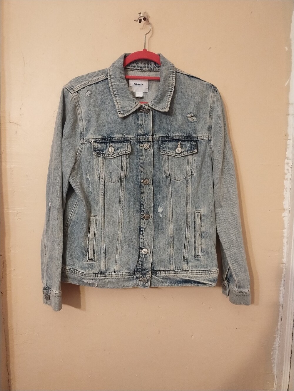 Old navy women's distressed button up blue jean jacket size large
